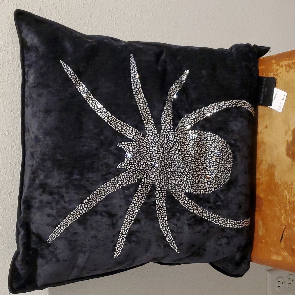 NEW $74 Spider bead/velvet feel pillow NEW With Tags